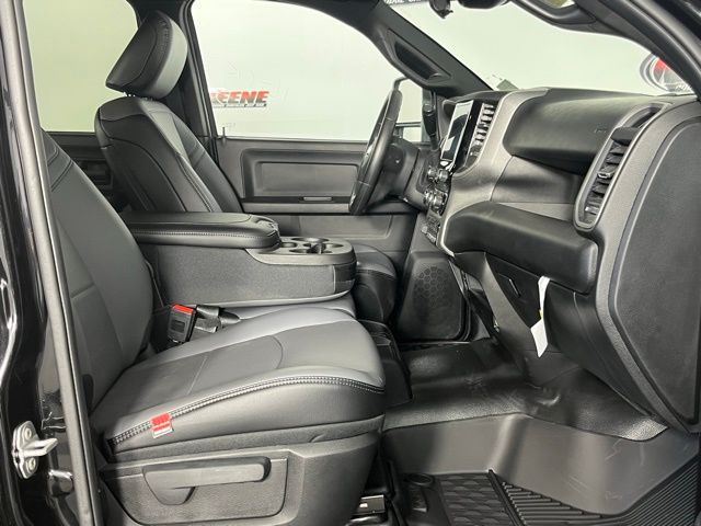 2025 RAM 2500 Tradesman - Photo 29