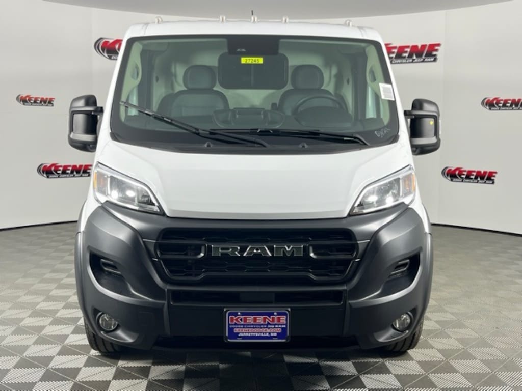 New 2025 Ram ProMaster PROMASTER 1500 TRADESMAN CARGO VAN LOW ROOF 136' W Cargo Van