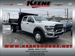 2026 Ram 5500 Chassis Cab TRADESMAN  CREW  4X4 84' CA Pickup