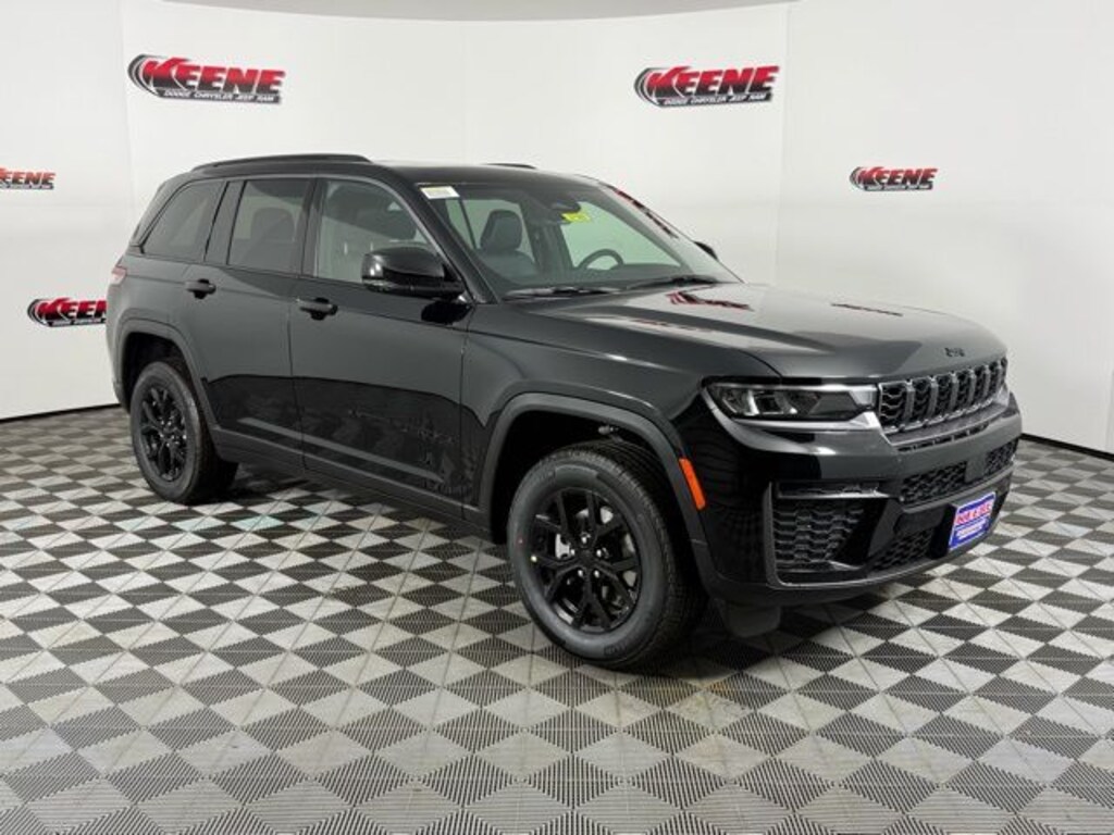 New 2026 Jeep Grand Cherokee LAREDO ALTITUDE 4X4 Sport Utility