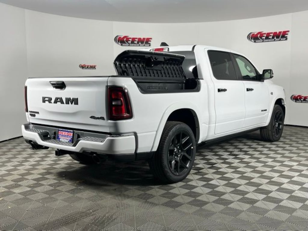 New 2026 Ram 1500 LARAMIE CREW CAB 4X4 5'7 BOX Pickup