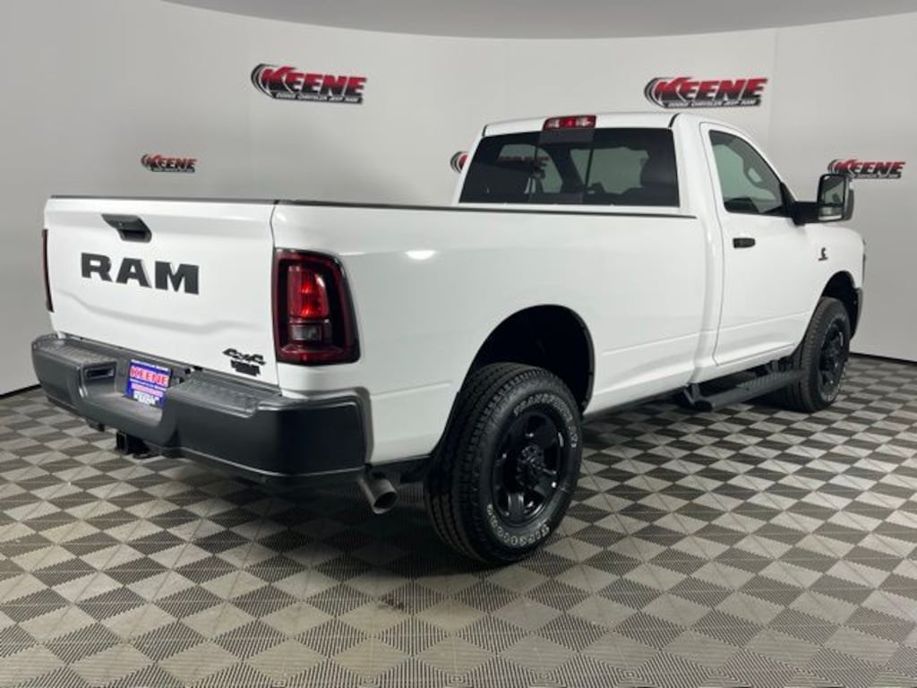 New 2026 Ram 3500 TRADESMAN REGULAR CAB 4X4 8' BOX Pickup