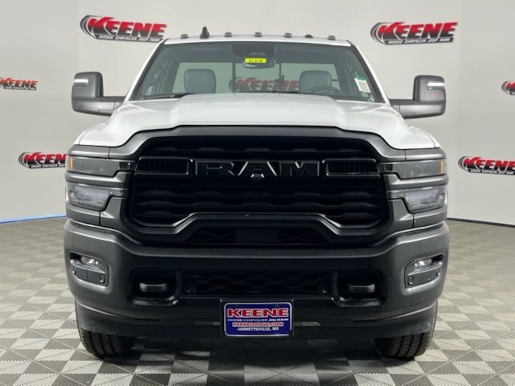 New 2026 Ram 2500 TRADESMAN REGULAR CAB 4X4 8' BOX Pickup