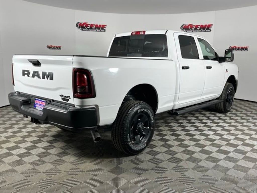 New 2026 Ram 2500 TRADESMAN CREW CAB 4X4 6'4 BOX Pickup