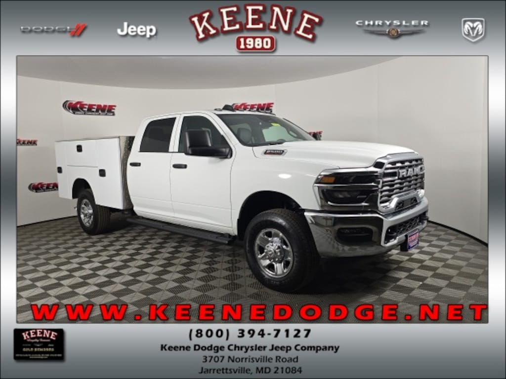 New 2025 Ram 2500 TRADESMAN CREW CAB 4X4 8' BOX Pickup
