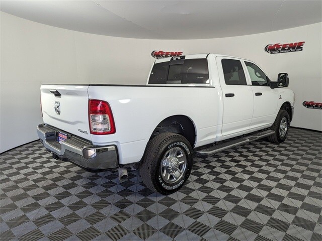 2024 Ram 2500 Tradesman photo 3