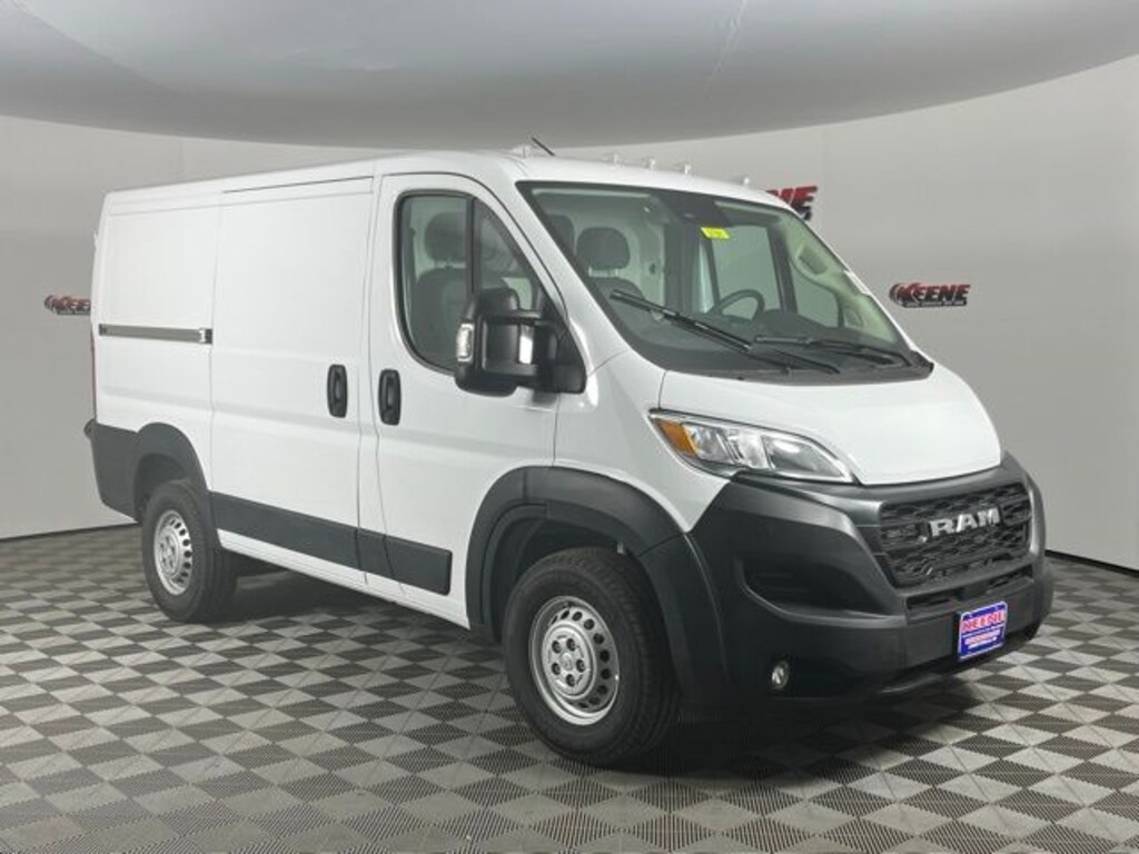 New 2026 Ram ProMaster PROMASTER 1500 TRADESMAN CARGO VAN LOW ROOF 118' W Cargo Van