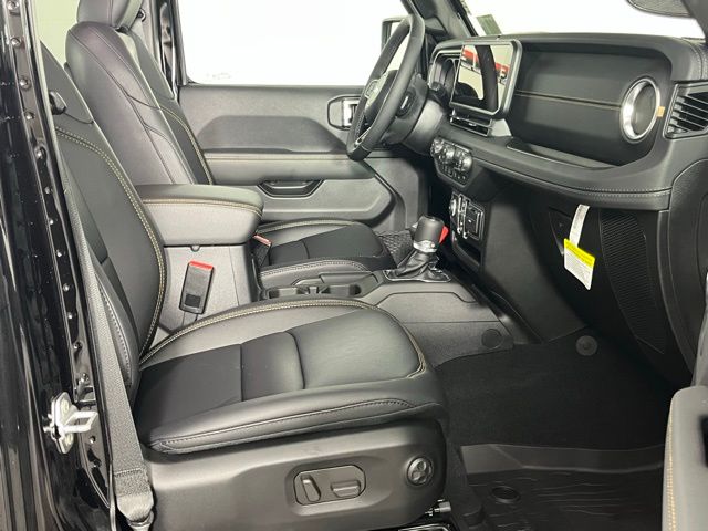2025 Jeep Gladiator Sport S - Photo 28