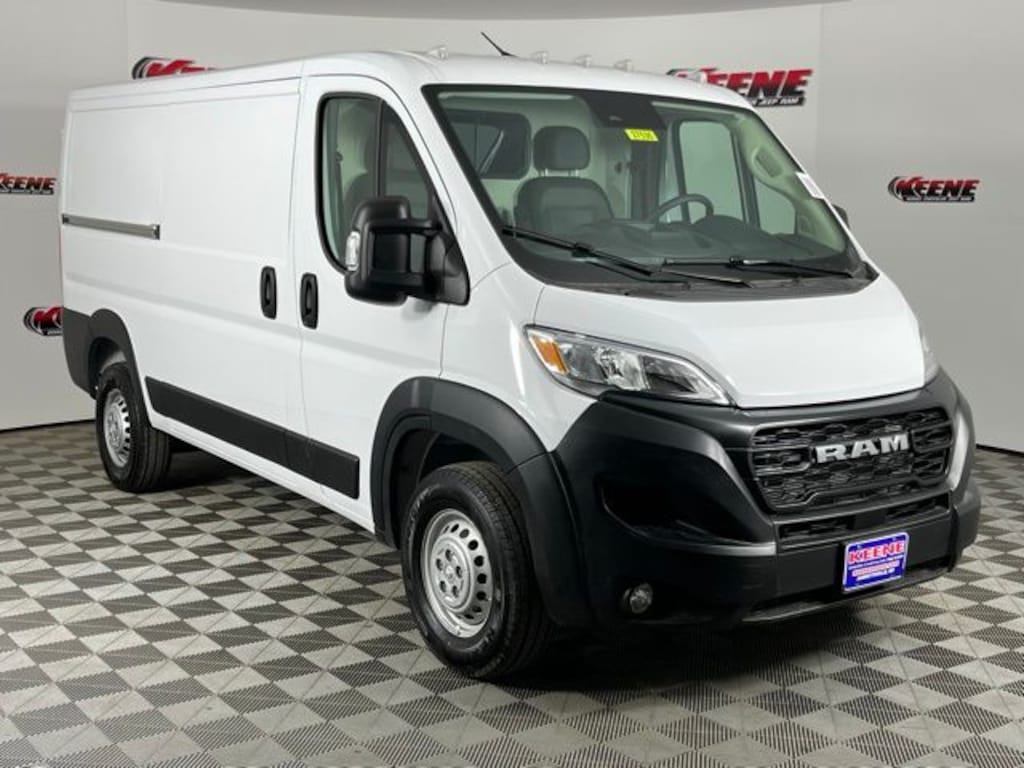 New 2026 Ram ProMaster PROMASTER 2500 TRADESMAN CARGO VAN LOW ROOF 136' W Cargo Van