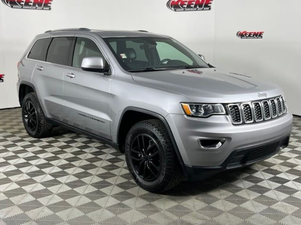 Used 2018 Jeep Grand Cherokee Laredo SUV