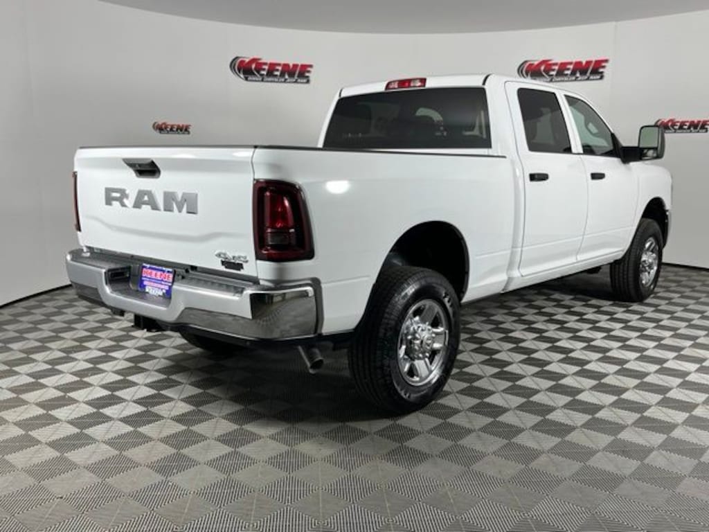 New 2026 Ram 2500 TRADESMAN CREW CAB 4X4 6'4 BOX Pickup