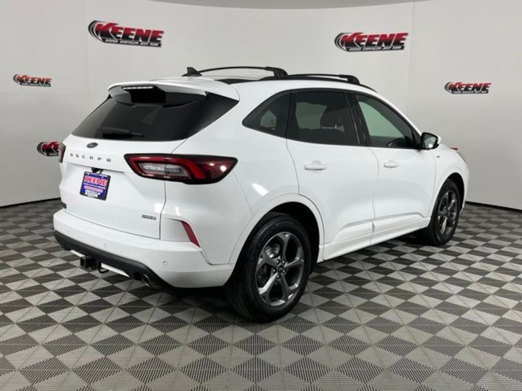 Used 2023 Ford Escape Hybrid ST-Line Select SUV