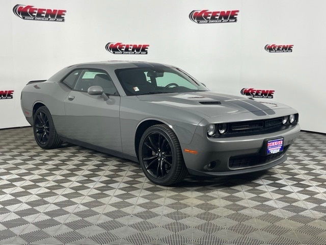 Used 2017 Dodge Challenger SXT with VIN 2C3CDZAGXHH517819 for sale in Jarrettsville, MD