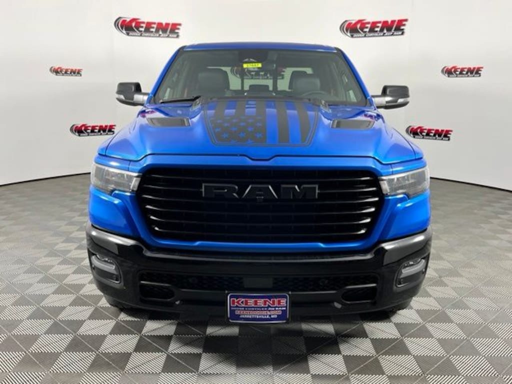 New 2026 Ram 1500 LARAMIE CREW CAB 4X4 5'7 BOX Pickup