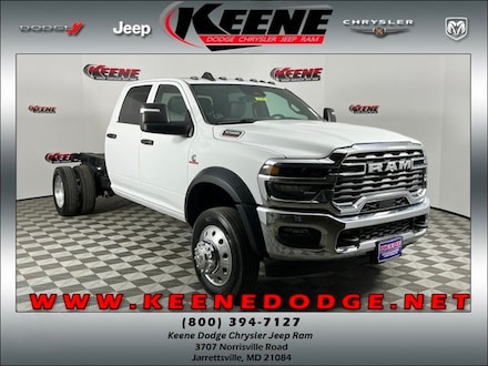 2026 Ram 5500 Chassis Cab TRADESMAN  CREW  4X4 60' CA Pickup