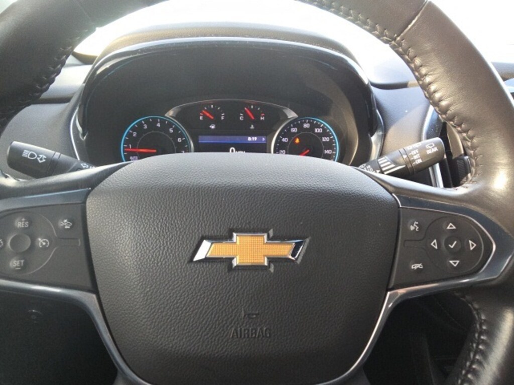 Used 2022 Chevrolet Traverse LT SUV