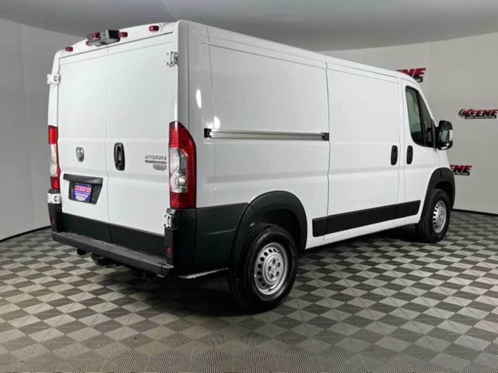 New 2026 Ram ProMaster PROMASTER 2500 TRADESMAN CARGO VAN LOW ROOF 136' W Cargo Van