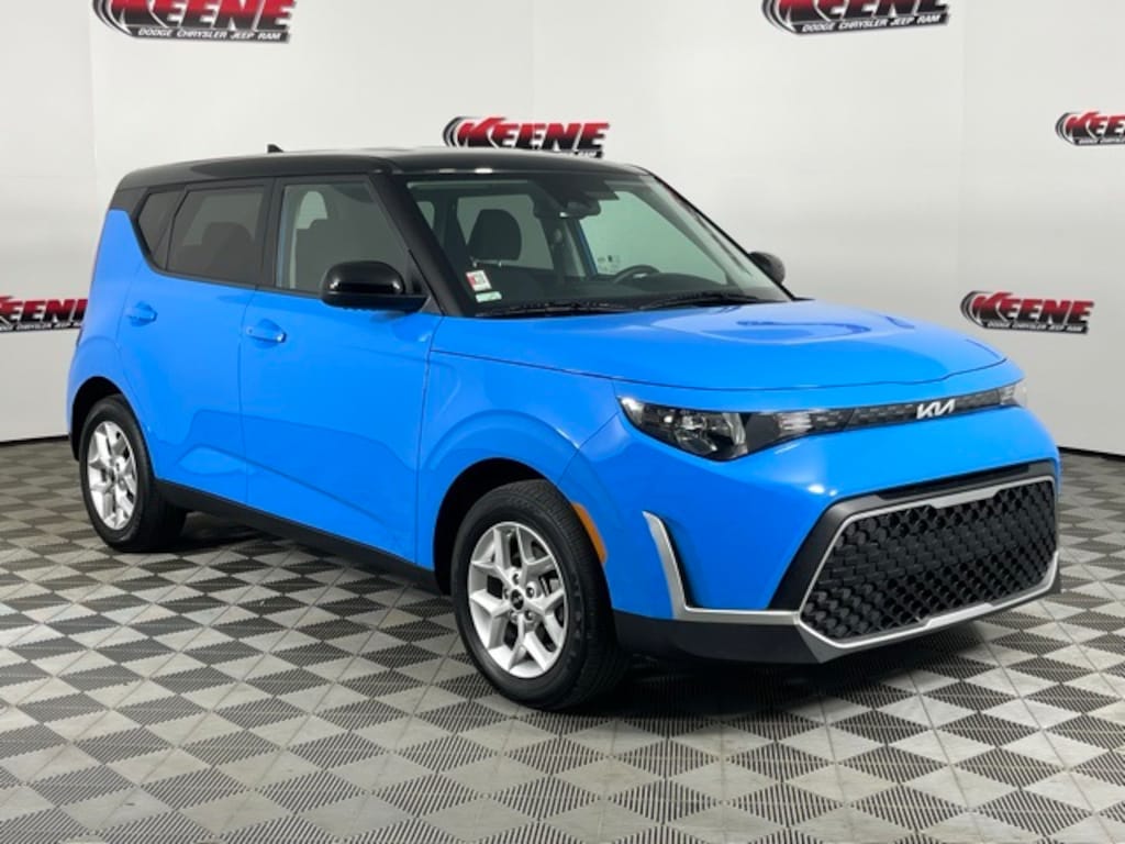 Used 2024 Kia Soul S Hatchback