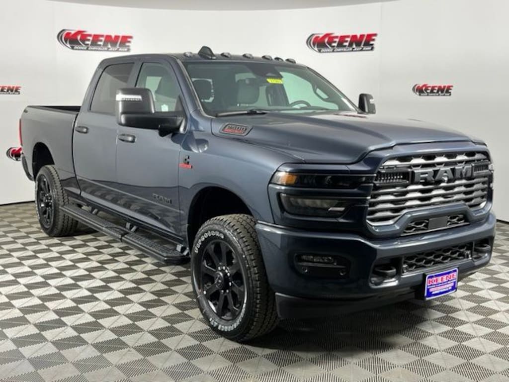 New 2026 Ram 2500 BIG HORN CREW CAB 4X4 6'4 BOX Pickup