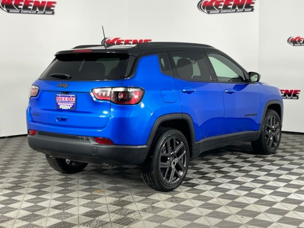 New 2026 Jeep Compass LIMITED ALTITUDE 4X4 Sport Utility