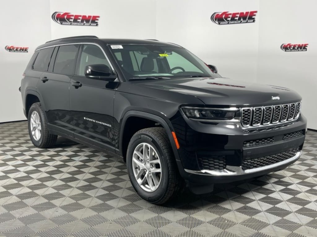 New 2025 Jeep Grand Cherokee L LAREDO X 4X4 Sport Utility