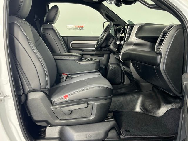 2026 RAM 2500 Tradesman - Photo 25