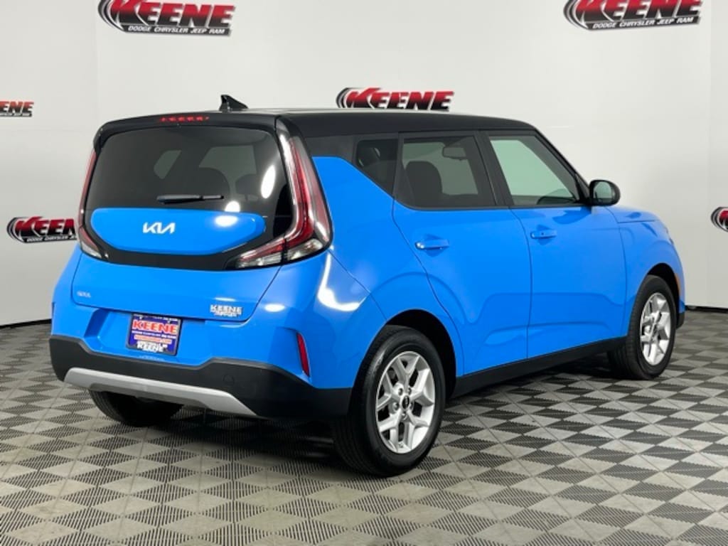 Used 2024 Kia Soul S Hatchback