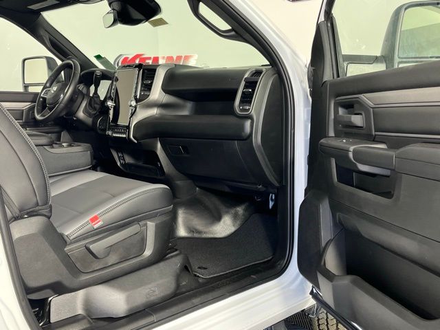 2026 RAM 2500 Tradesman - Photo 24