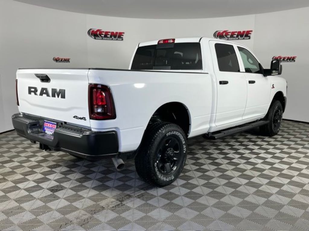 New 2026 Ram 2500 TRADESMAN CREW CAB 4X4 6'4 BOX Pickup