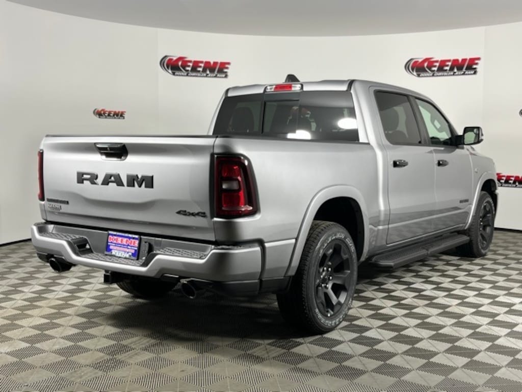 New 2026 Ram 1500 BIG HORN CREW CAB 4X4 5'7 BOX Pickup
