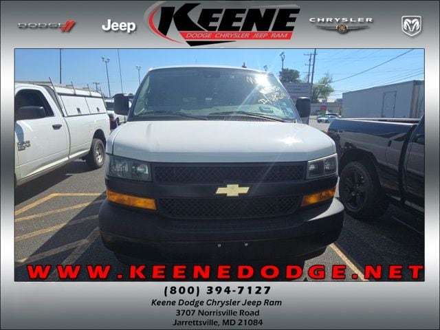 2022 Chevrolet Express 3500 LS's photo
