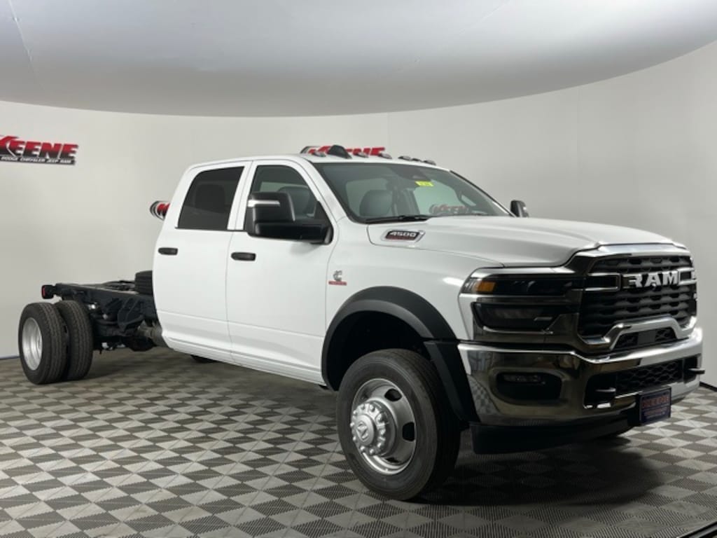 New 2025 Ram 4500 Chassis Cab 4500 TRADESMAN CHASSIS CREW CAB 4X4 84' CA Pickup