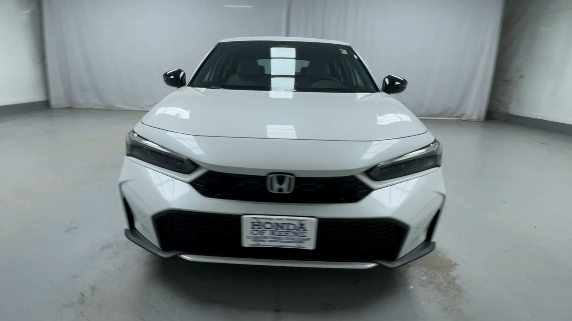 2026 Honda Civic Hybrid Sport Touring Hatchback photo 4