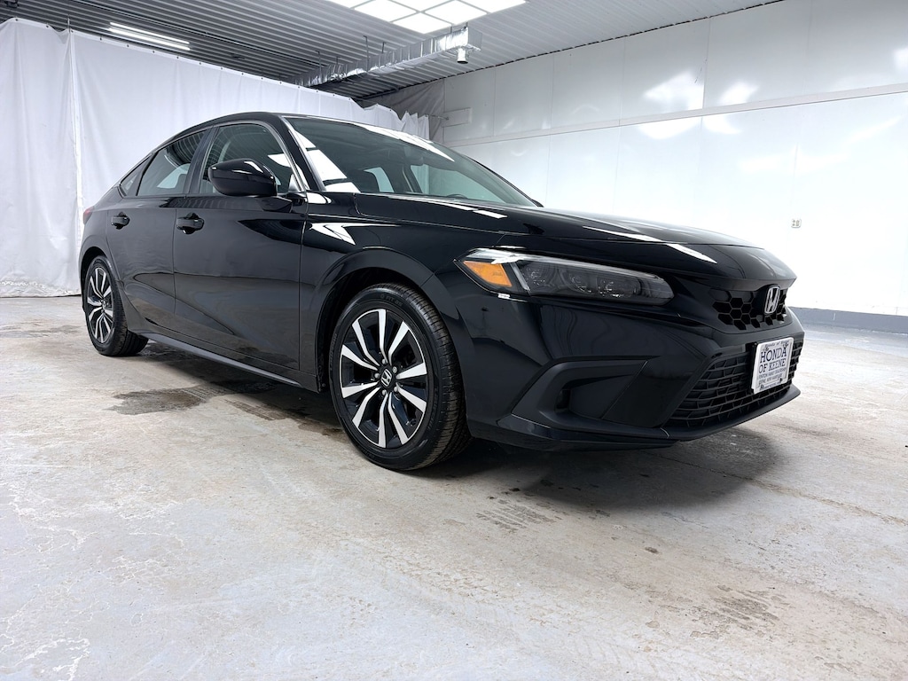 Used 2022 Honda Civic EX-L Hatchback