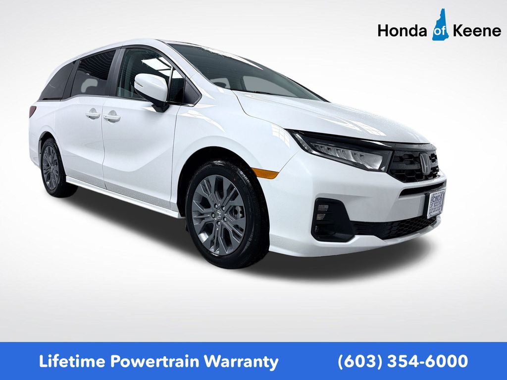 2026 Honda Odyssey Touring's photo
