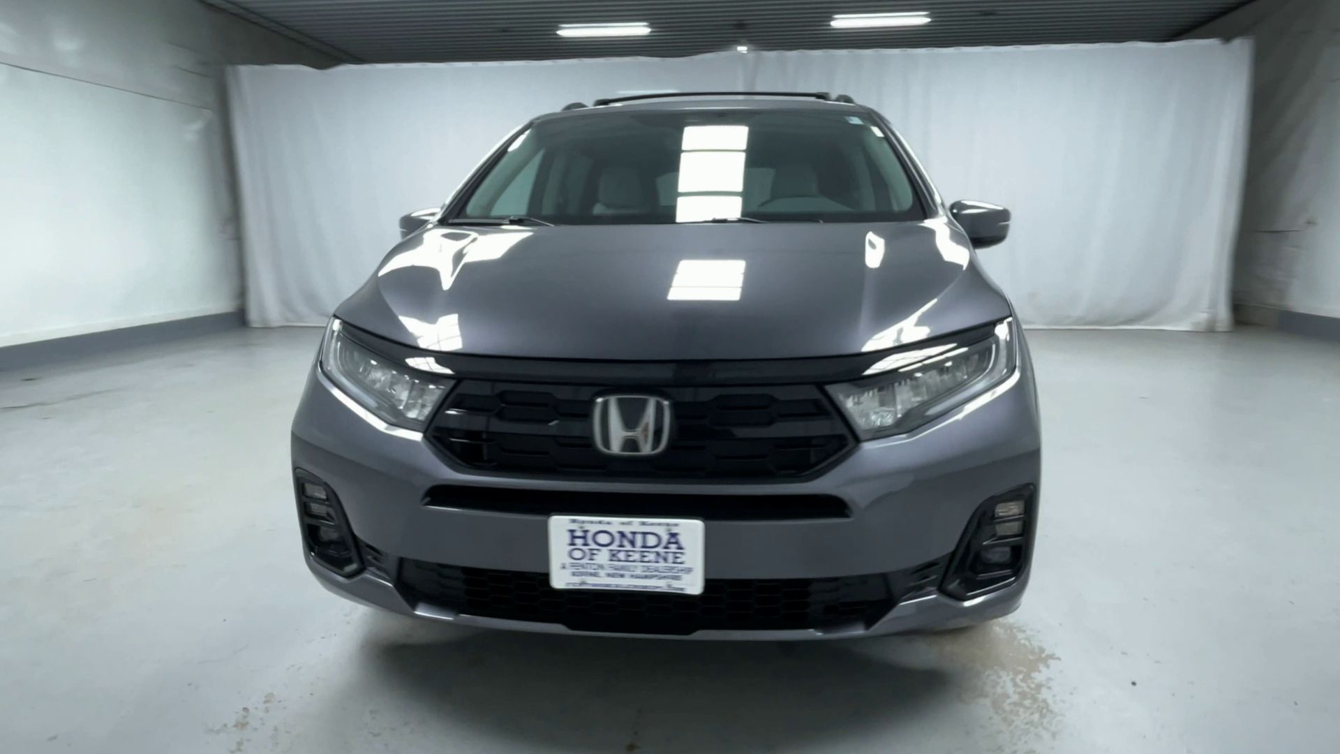 2026 Honda Odyssey Elite photo 4