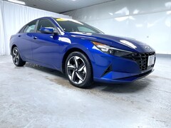 2023 Hyundai Elantra SEL Sedan