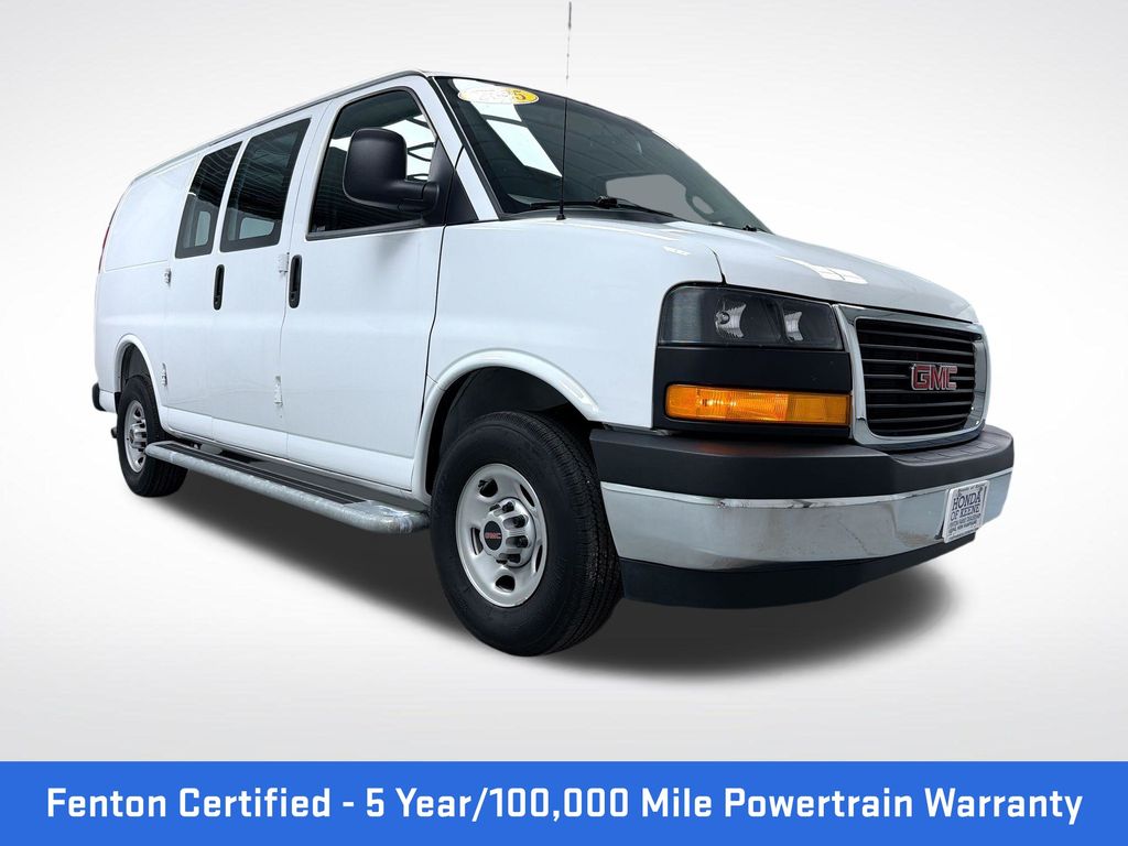 2025 GMC Savana 2500 Work Van Cargo Van