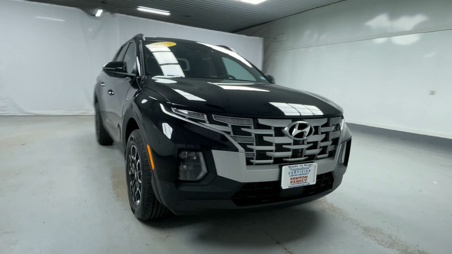 2023 Hyundai Santa Cruz SEL Premium photo 3
