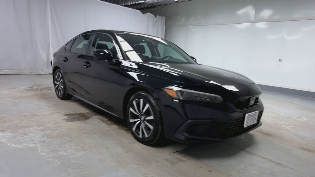 Used 2022 Honda Civic EX-L Hatchback