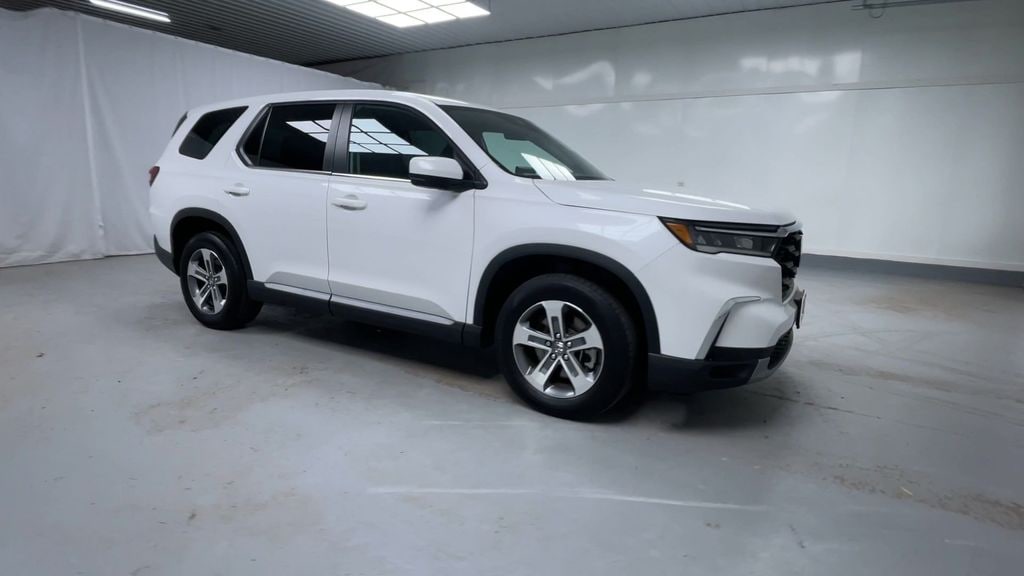 Certified 2025 Honda Pilot EX-L SUV