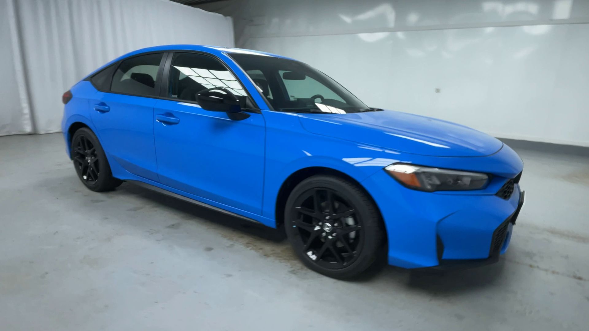 2026 Honda Civic Hybrid Sport Hatchback photo 2