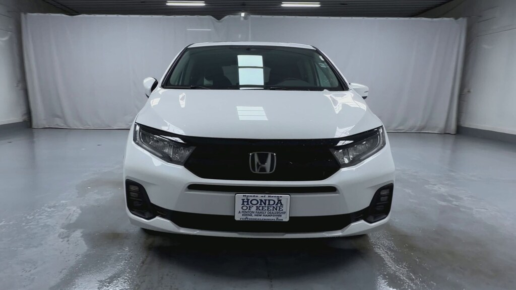 New 2026 Honda Odyssey Touring Minivan/Van