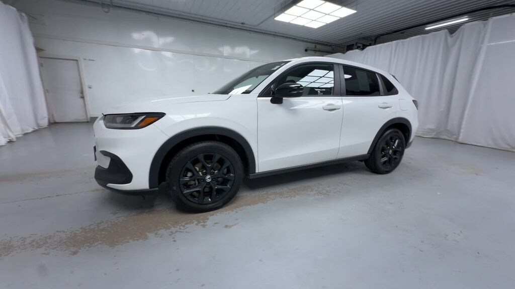 Certified 2025 Honda HR-V Sport SUV