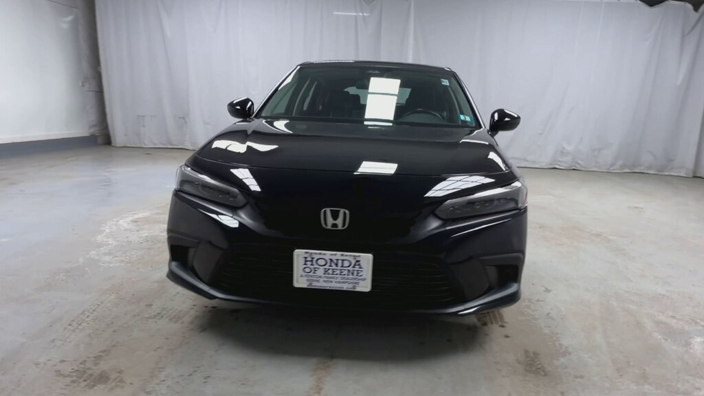 Used 2022 Honda Civic EX-L Hatchback