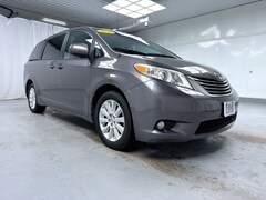 2014 Toyota Sienna XLE Minivan/Van