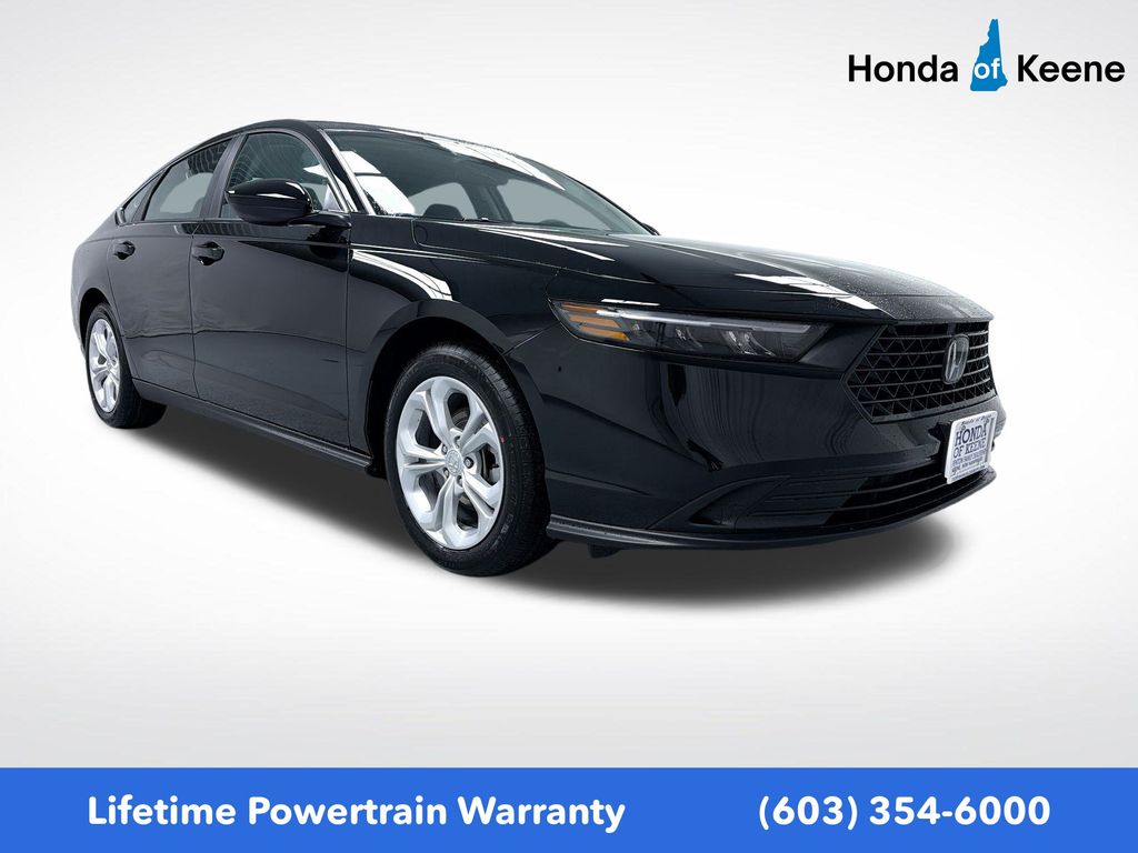 2025 Honda Accord LX's photo