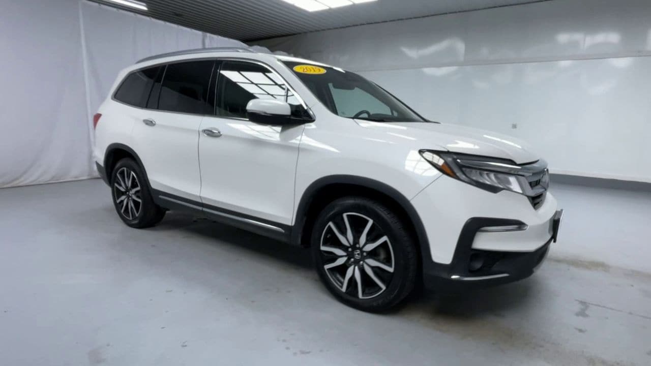 Used 2019 Honda Pilot Touring with VIN 5FNYF6H92KB061409 for sale in Swanzey, NH