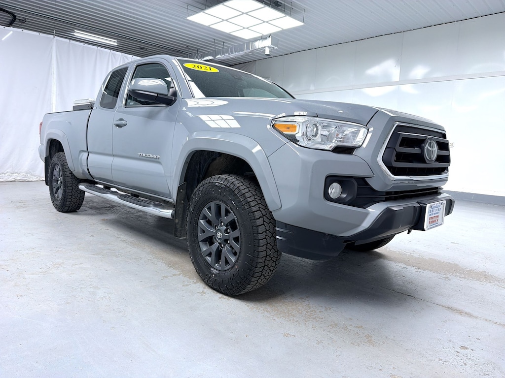 Used 2021 Toyota Tacoma SR5 Truck