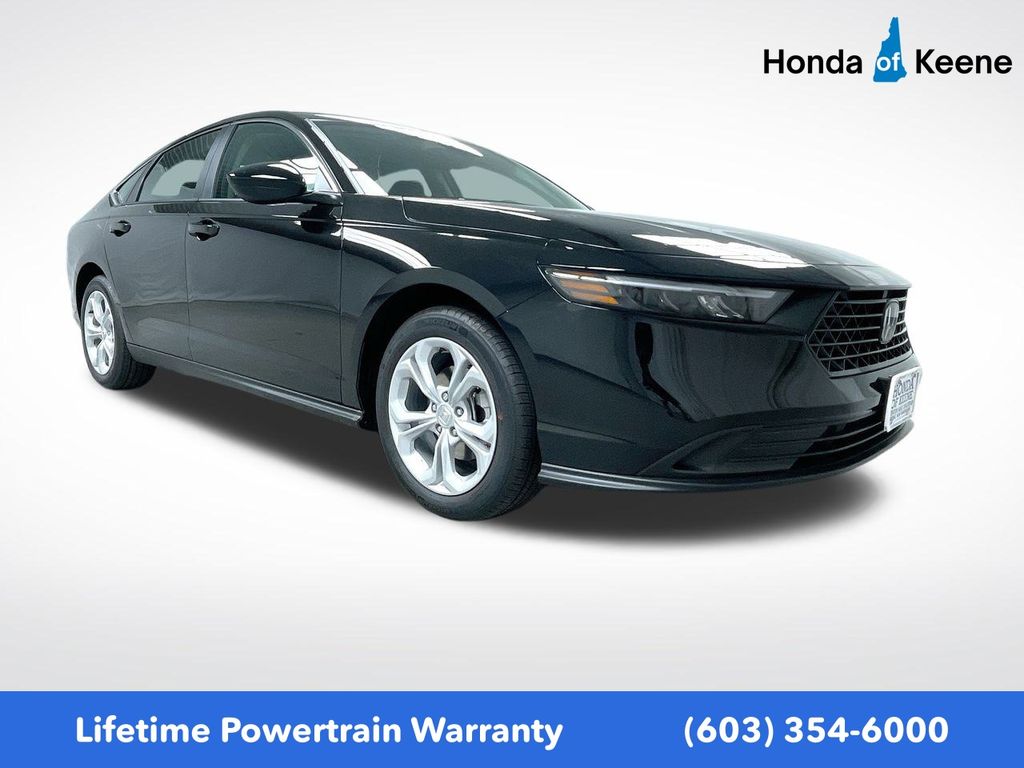 2025 Honda Accord LX's photo